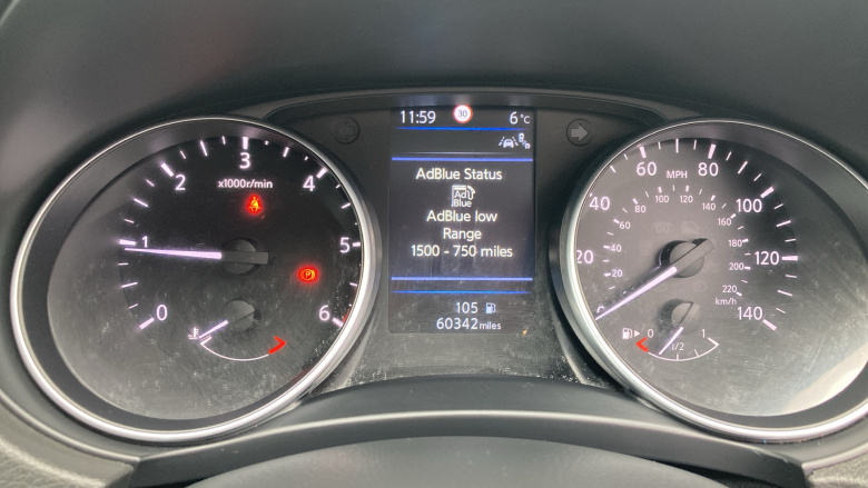 Nissan Qashqai 1.5 dCi 115 N-Connecta 5dr Diesel Hatchback